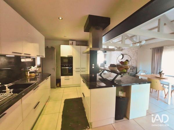 Maison à vendre 5 pièces 159 m² Mareil-Marly