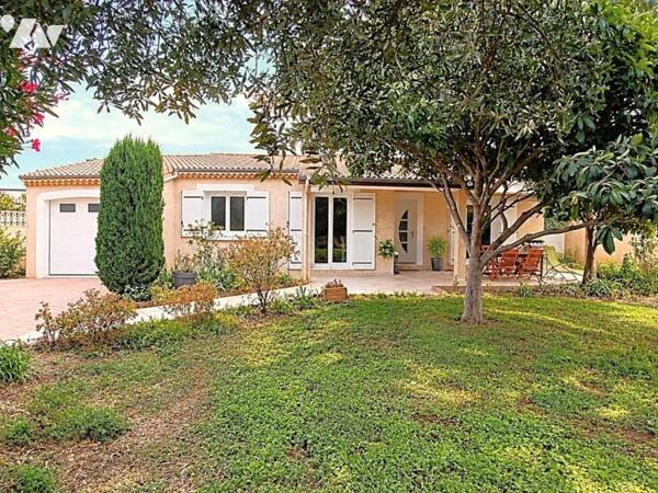 Maison de plain pied avec terrain de 700 m2