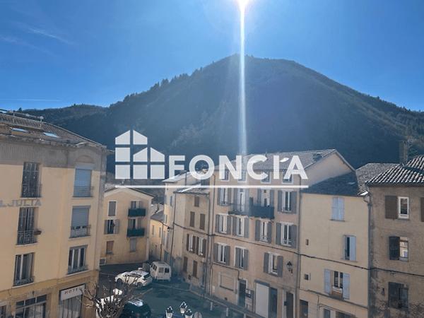 Location Appartement meublé 2 pièces 31.85 m² - Digne Les Bains 04000