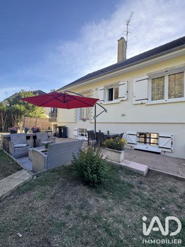 Maison à vendre 6 pièces 130 m² Fussy