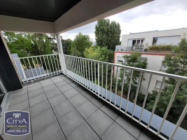 Appartement à louer 4 pièces 91.35m² Loos (59120)