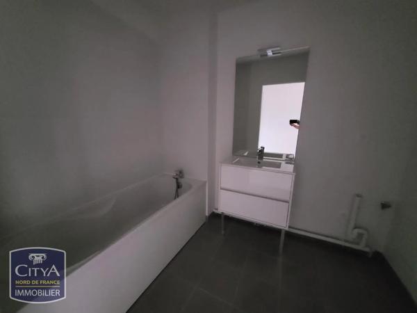 Appartement à louer 4 pièces 91.35m² Loos (59120)
