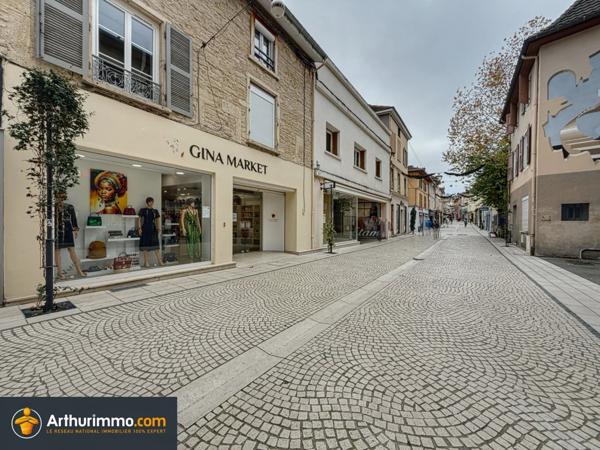 Vente Local commercial 1 pièces 115 m2 à Bourgoin-Jallieu