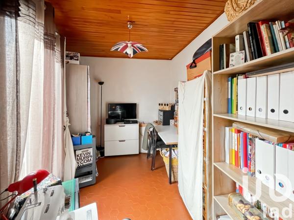 Maison de village 4 pièces de 90 m² à Codognan (30920)