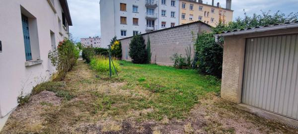 Bel appartement de 104 m² proche des commodités à Nevers