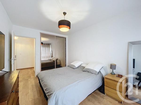 Appartement T5 à vendre  6 pièces - 99 m2 CHOLET - 49