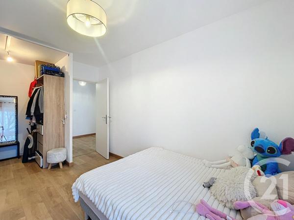 Appartement T5 à vendre  6 pièces - 99 m2 CHOLET - 49