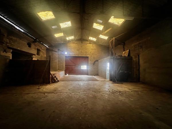 Ancien Silo et ses dépendances à réhabiliter - MARSAIS