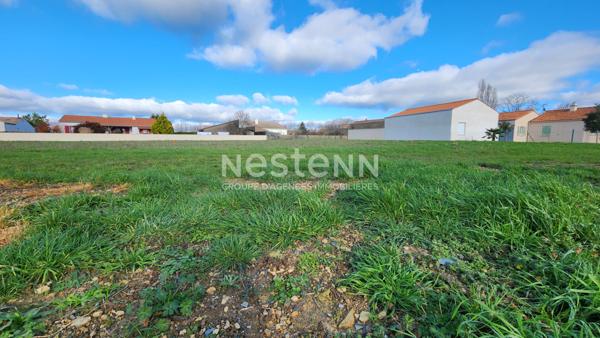 Terrain viabilisé à Maillé au coeur du Marais Poitevin