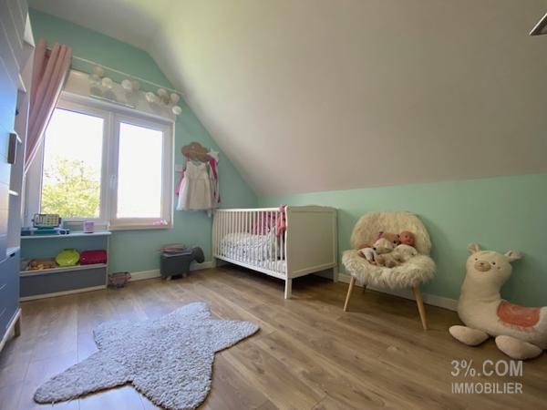 3%COM Très belle maison contemporaine avec piscine Gimbrett (67370)