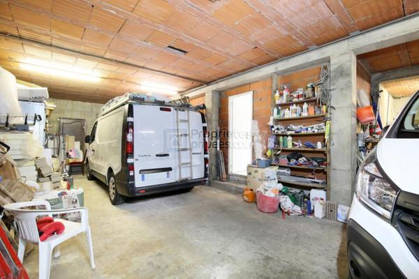 Maison familiale 7 pièces sur 3 niveaux - IDÉAL REGROUPEMENT FAMILIAL / PROFESSION LIBÉRALE