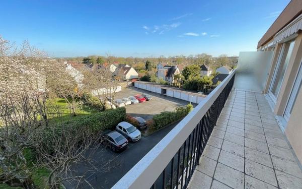 Appartement à vendre    3 pièces • 71,96 m2 Soisy-sous-Montmorency