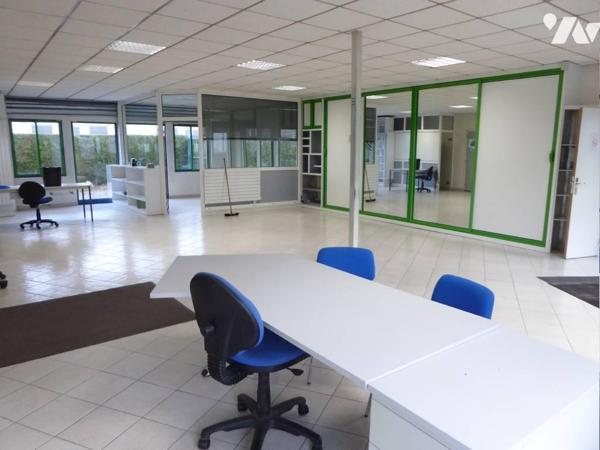L'AIGLE - ZI - Local industriel - 887 m² - en très bon état - ATELIERS et BUREAUX - sur 4 113 m²