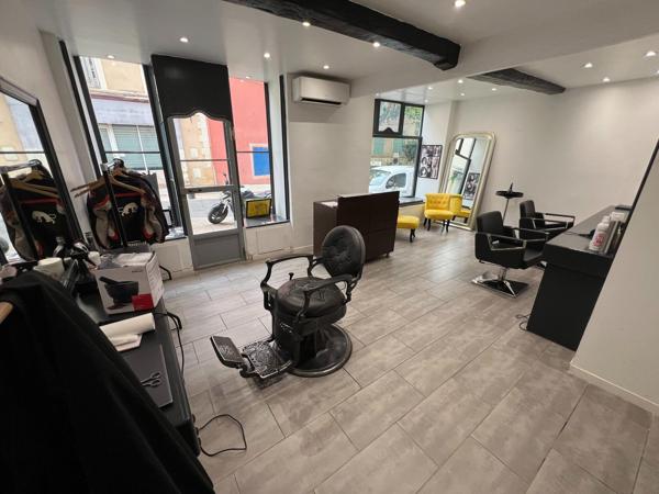 salon clé en main - fort potentiel