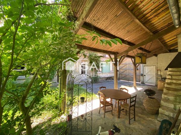 Maison familiale au coeur du village