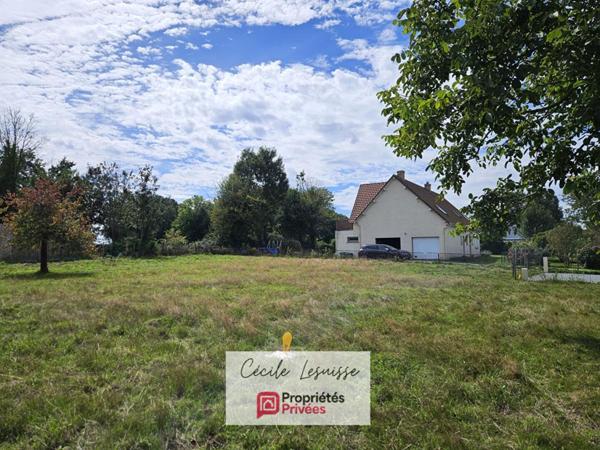 Terrain plat viabilisé - 781m²