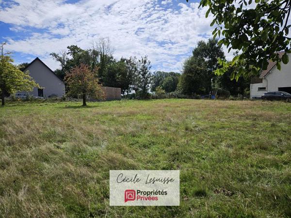 Terrain plat viabilisé - 781m²