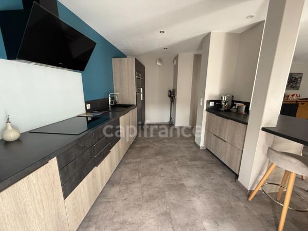 Superbe appartement T3 plein centre ville, résidence avec ascenseur