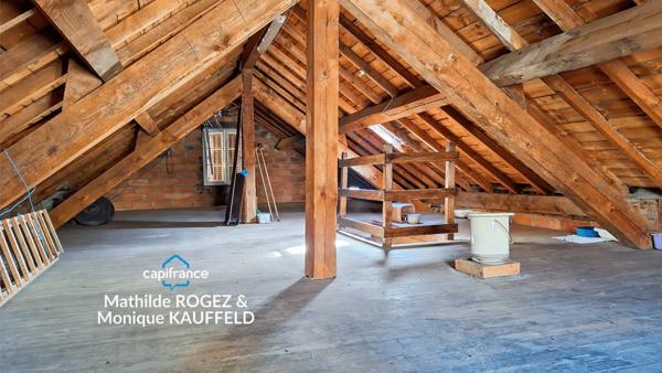 Ancienne auberge àréinventer en maison de famille - Augerolles (63)