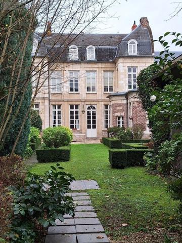 Maison à vendre à Arras dans le Pas-de-Calais (62000), ref : 62130-2267