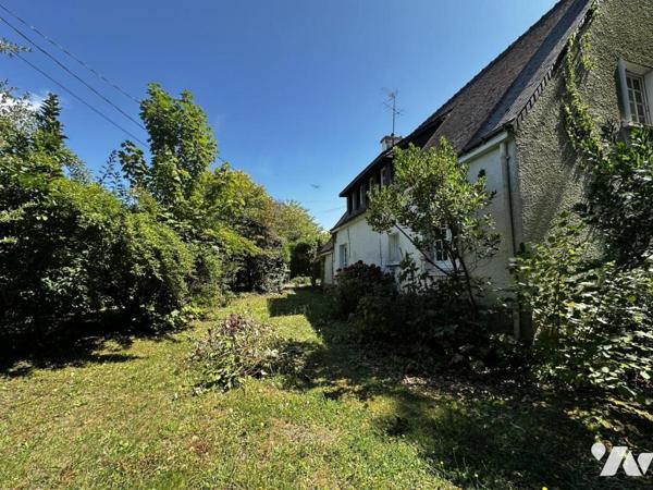 A VENDRE ARRADON (56) BEL EMPLACEMENT PROCHE GOLFE, MAISON REGIONALE SUR BEAU TERRAIN SANS VIS A VIS