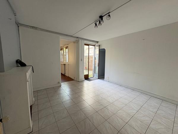 Jolie maison de ville