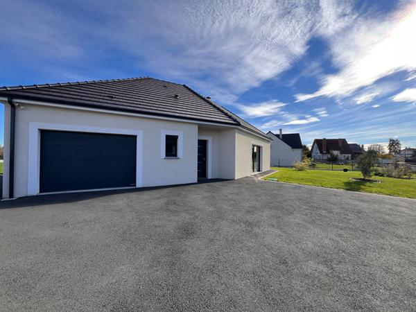 Maison Mehun Sur Yevre 6 pièce(s) 167m2