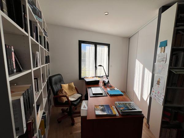 Maison Mehun Sur Yevre 6 pièce(s) 167m2