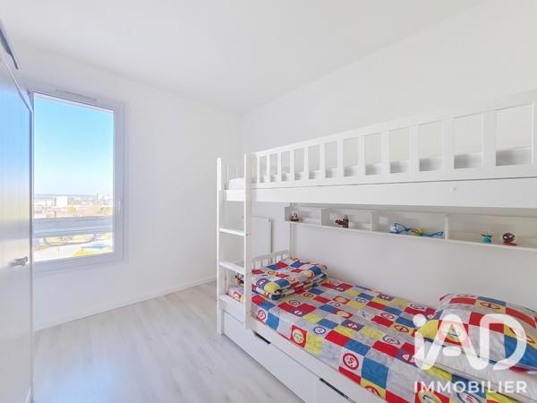 Appartement à vendre 4 pièces 62 m² Évry-Courcouronnes