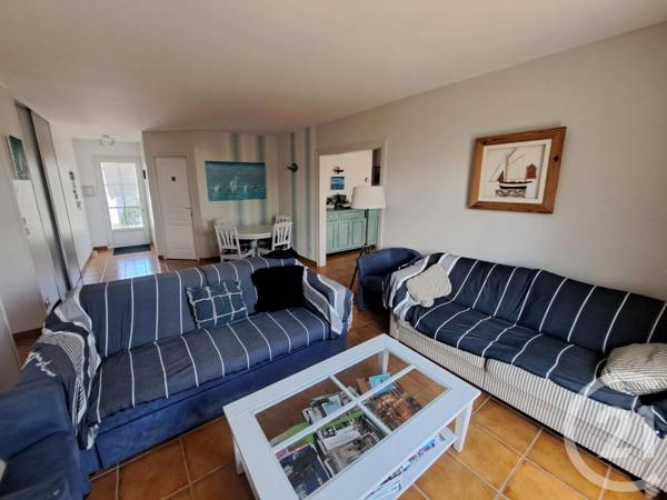 Maison à vendre  6 pièces - 120 m 2   ST DENIS D OLERON  - 17