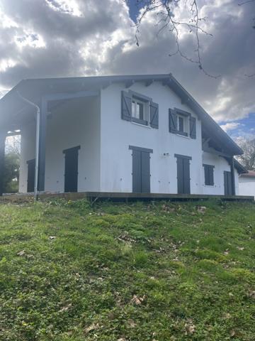 Bayonne (64100) Maison familiale avec parc de plus de 5000M2