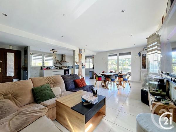 Maison à vendre  5 pièces - 107,65 m 2   ETUPES  - 25