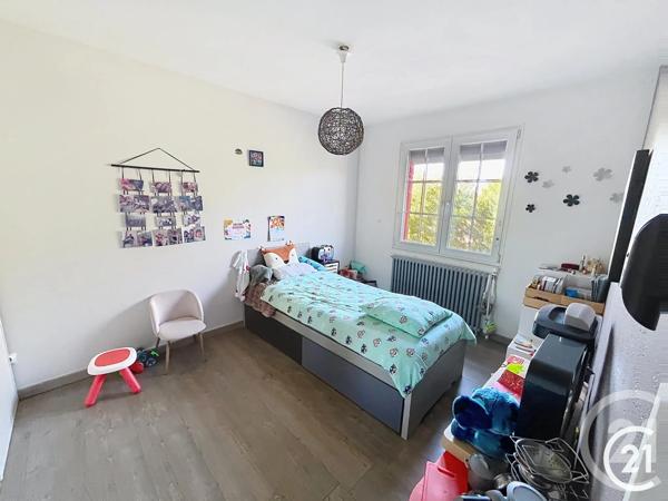 Maison à vendre  5 pièces - 107,65 m 2   ETUPES  - 25