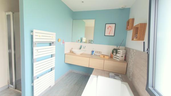 BELLE MAISON 4 CHAMBRES RENOVEE DE 130M2