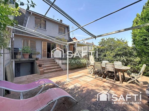 Maison familiale de 209 m² aux volumes généreux avec jardin et appartement indépendant
