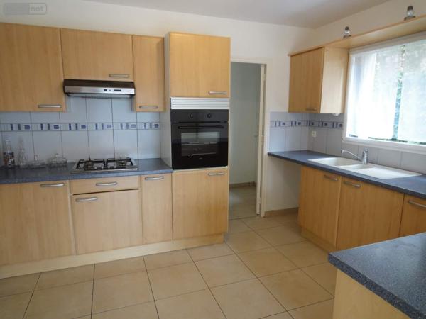 Maison à louer à Mordelles en Ille-et-Vilaine (35310), ref : 029/1699