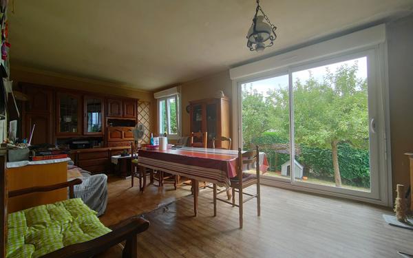 Maison à vendre    4 pièces • 75 m2 Plouisy