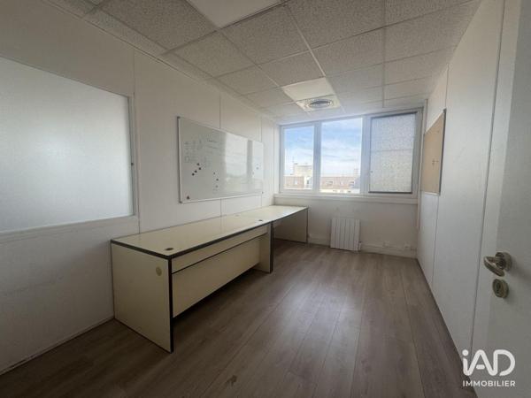 Location bureaux 210 m² Le Kremlin-Bicêtre