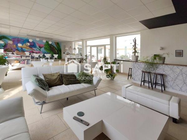 Vaste maison d'architecte lumineuse