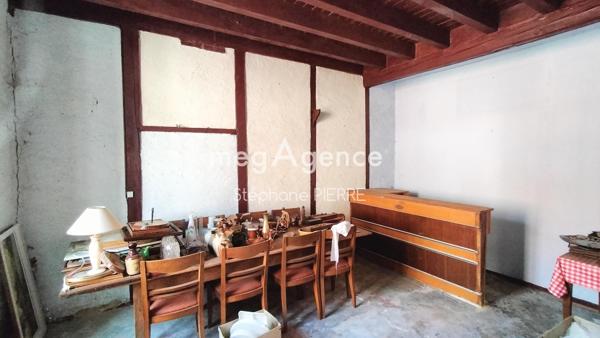 Maison à DOMERAT, 03410 - 7 pièces 140m²