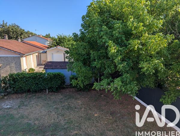 Maison à vendre 4 pièces 81 m² Saint-Seurin-sur-l'Isle