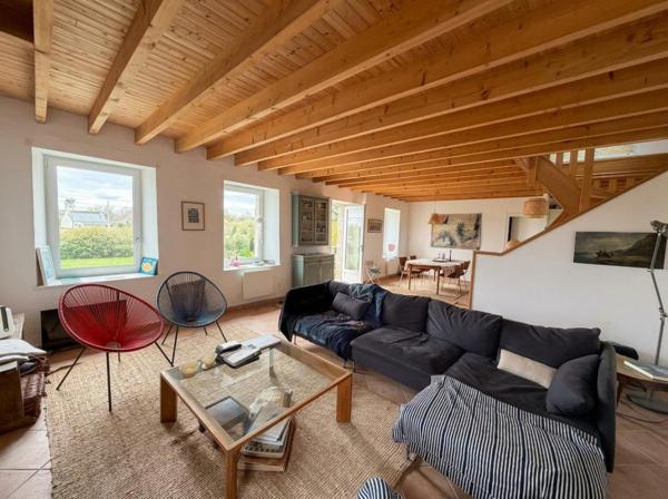 À Lézardrieux, le charme d'une longère rénovée au calme 98 m2