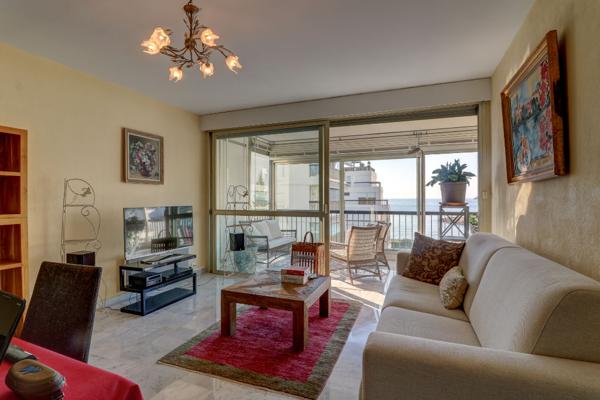 Appartement pied dans l'eau, 2 pièces avec parking - vue mer