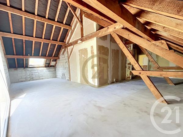 Maison à vendre  7 pièces - 240 m 2   OFFEMONT  - 90