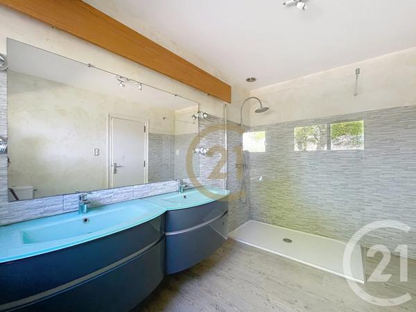 Maison à vendre  7 pièces - 240 m 2   OFFEMONT  - 90