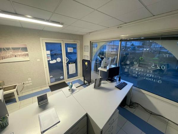 À LOUER – Local commercial 118 m² avec réserve – La Tranche-sur-Mer (85)