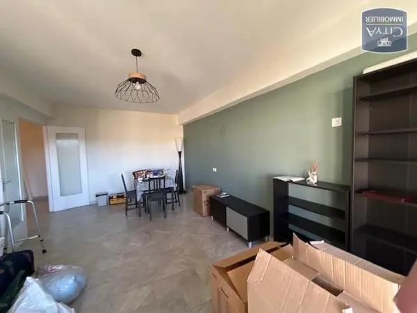 Appartement à louer 3 pièces 81.47m²