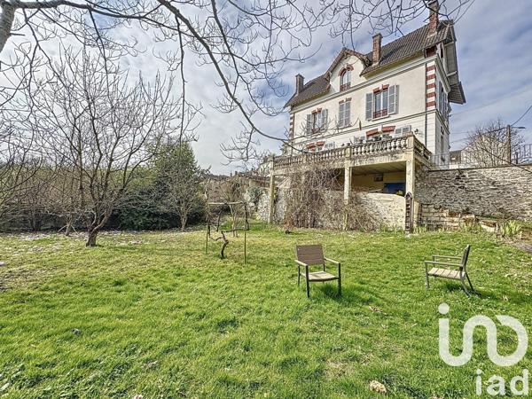 Maison 10 pièces de 324 m² à Meaux (77100)