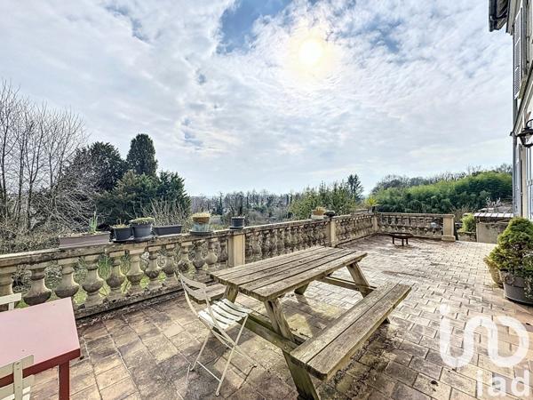 Maison 10 pièces de 324 m² à Meaux (77100)
