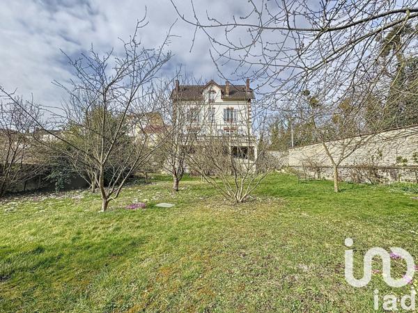 Maison 10 pièces de 324 m² à Meaux (77100)